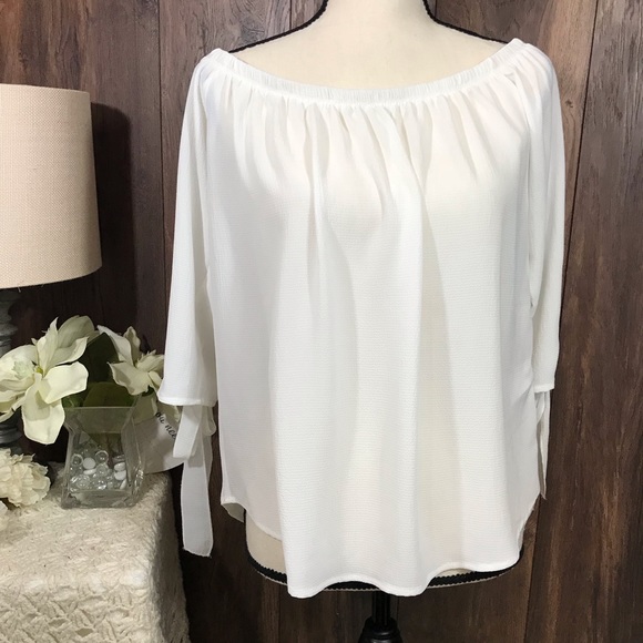 I Jeans by Buffalo off shoulder white blouse size M NWT - Picture 3 of 6